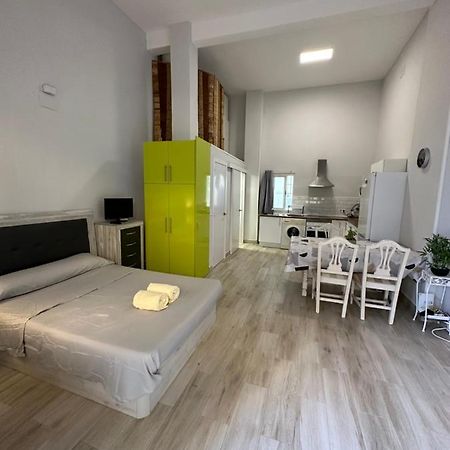 Apartamentos Redondela Madrid Exteriör bild