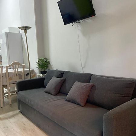 Apartamentos Redondela Madrid Exteriör bild